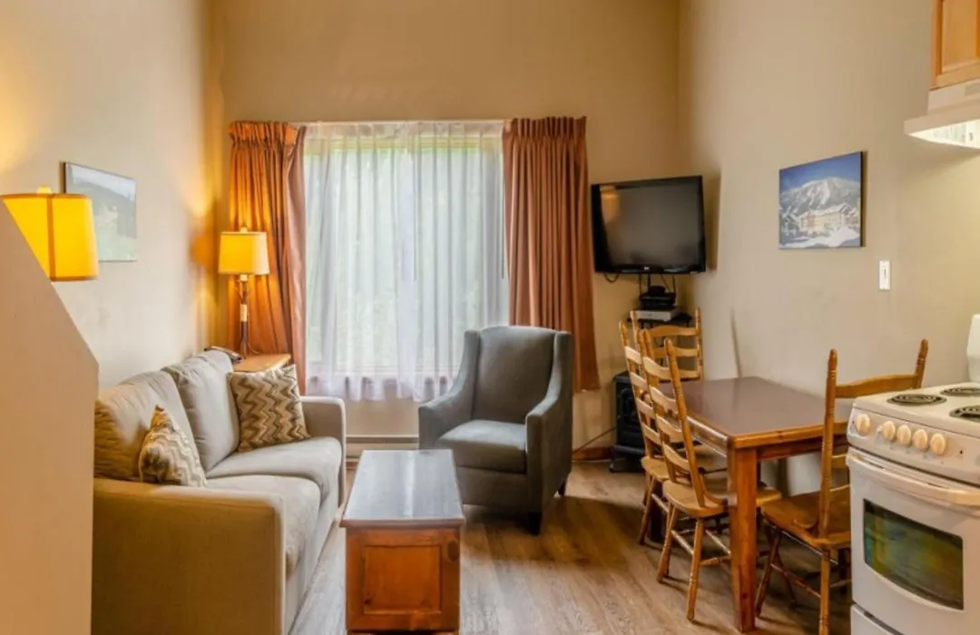Cahilty Lodge-1