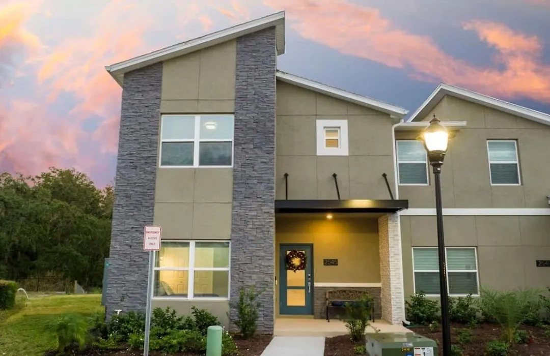 Wonderful 5 Bd W Pool @ Storey Lake Resort 2545-1