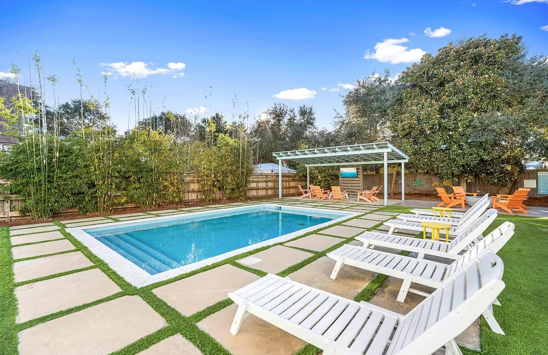 Sugar Shack-Crystal Beach-Private Pool-1