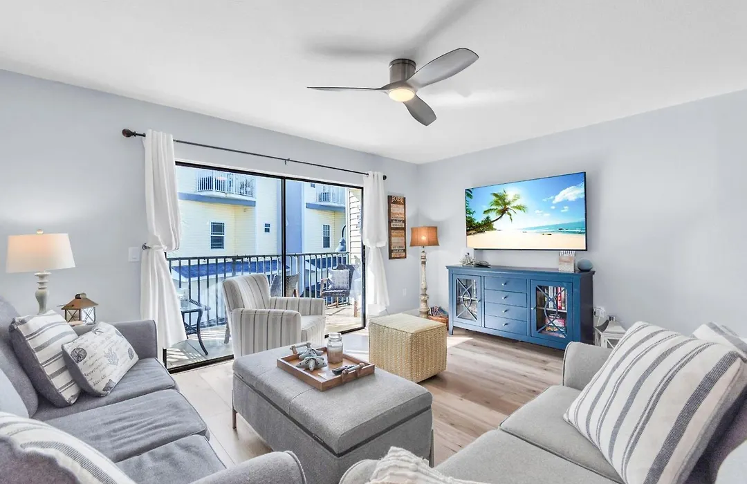 Bayview Villas - Bayview Shores-1