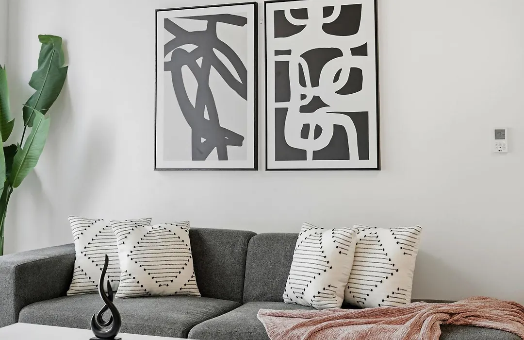 Envitae Hotel 4Br Modern Sleek Apartment-1