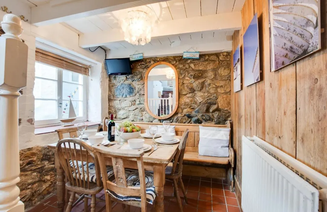 3 Bed In St Ives Oc-Bail06-1