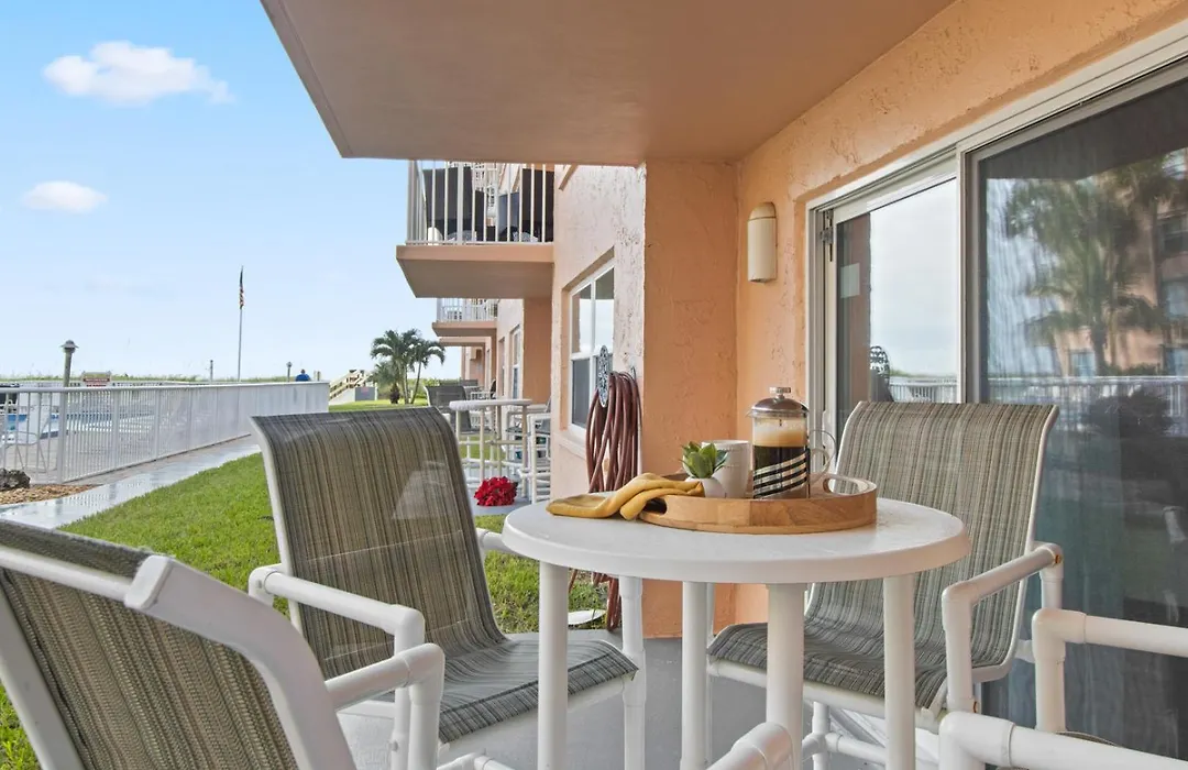 Spanish Main - Cocoa Beach Oceanfront Condos Near Port Canaveral-1