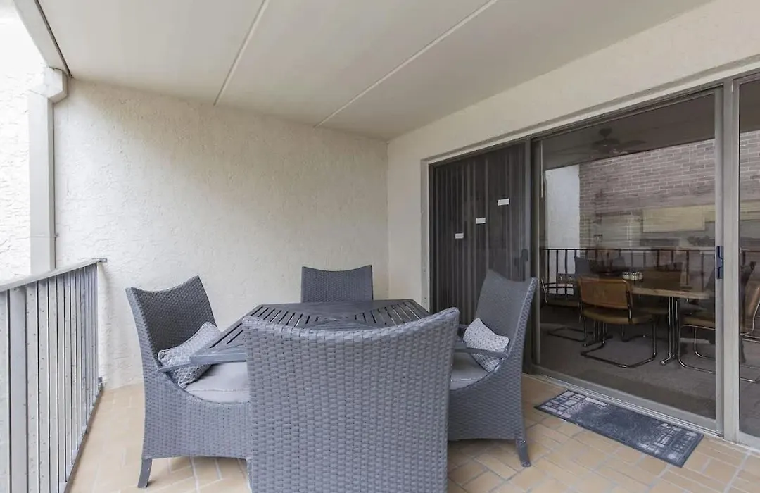 Padre Oasis #302-1