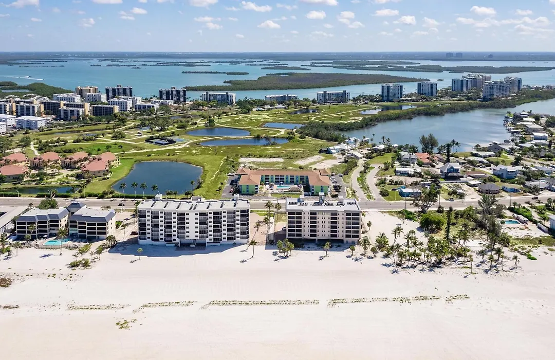 Tropical Sands Resort-1