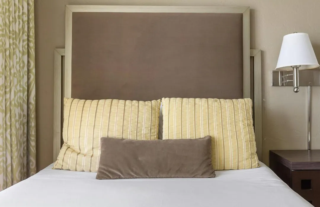 Plantation Hale Suites-1