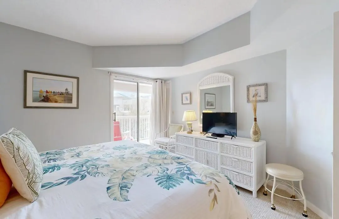 516 Barrington Court-1