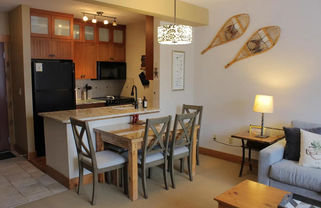 Timberline Lodges By Fernie Lodging Co-1