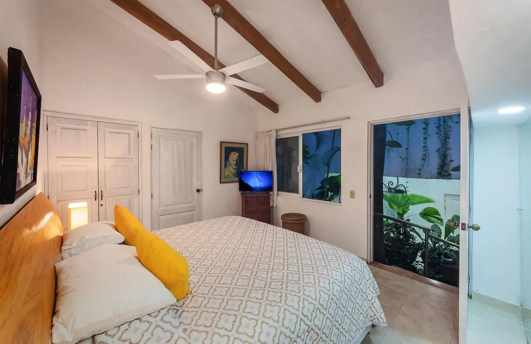 Private Beachfront Villas Puerto Vallarta 12-30 Guests-1