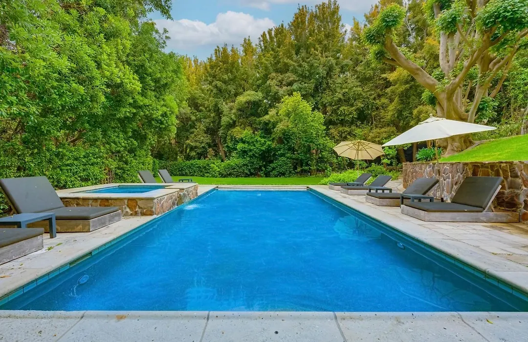 Carolwood Estate-1
