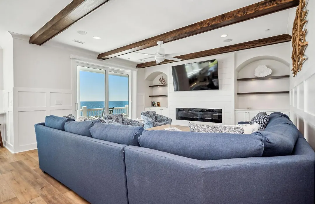 Ollies Point By Oak Island Accommodations-1