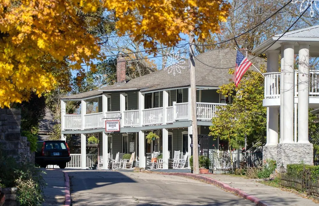Downtown Chantilly Ste Piedmont-1