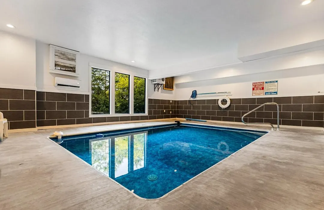 Splash Mansion-1