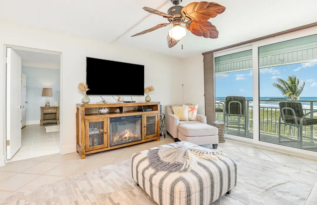 Marko Villa Oceanfront Condo-1