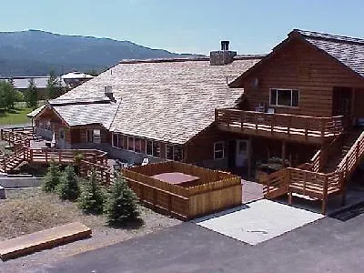 The Bull Moose Lodge-1