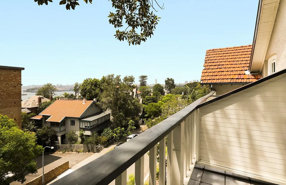 Glenferrie Lodge-1