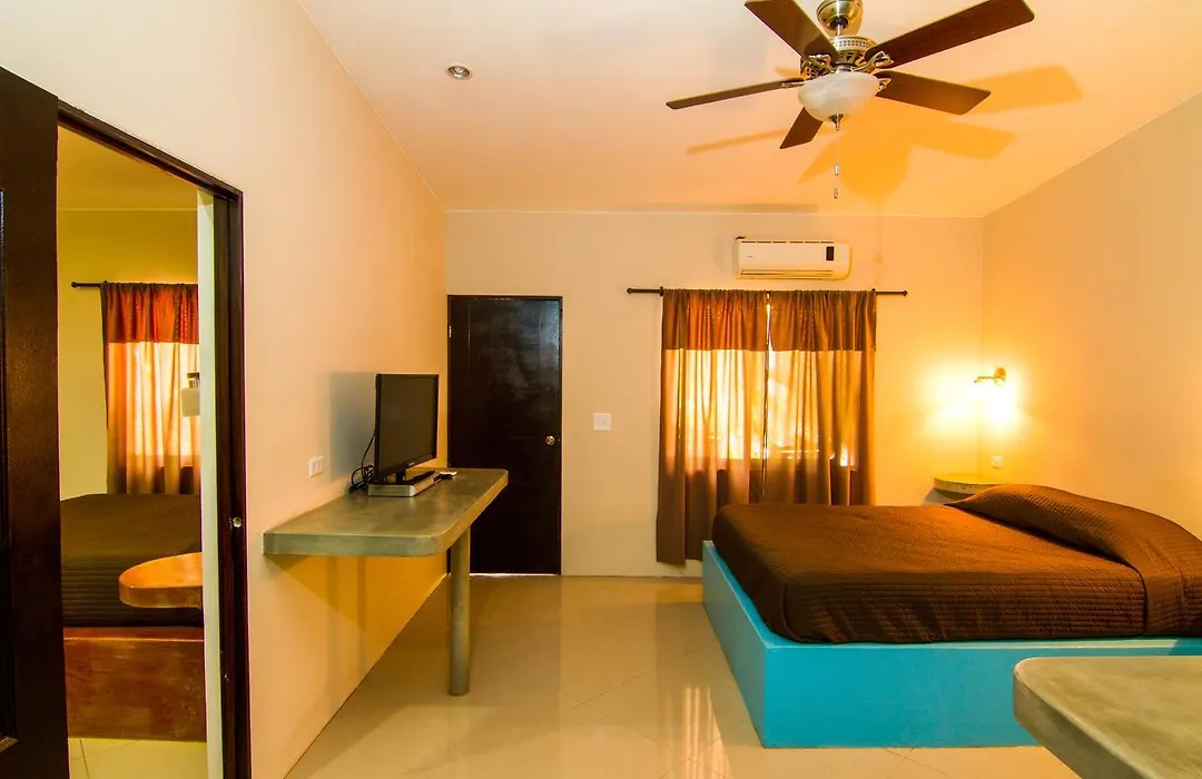 Playa Negra Surf Lodge-1