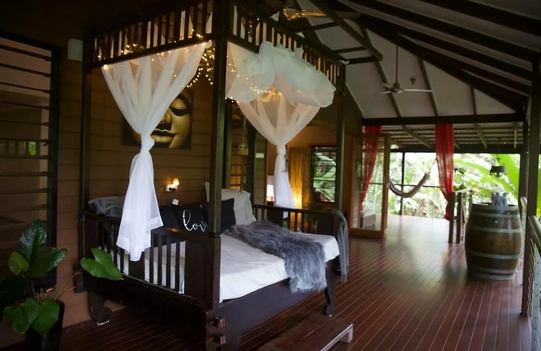 Treetops Retreat Cairns-1