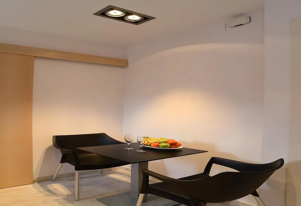 City Stays Portaferrissa Apartment-1