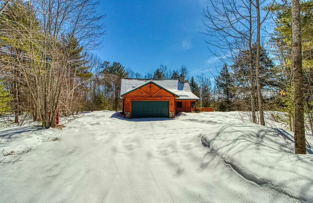 Lazy Bear Lodge-1