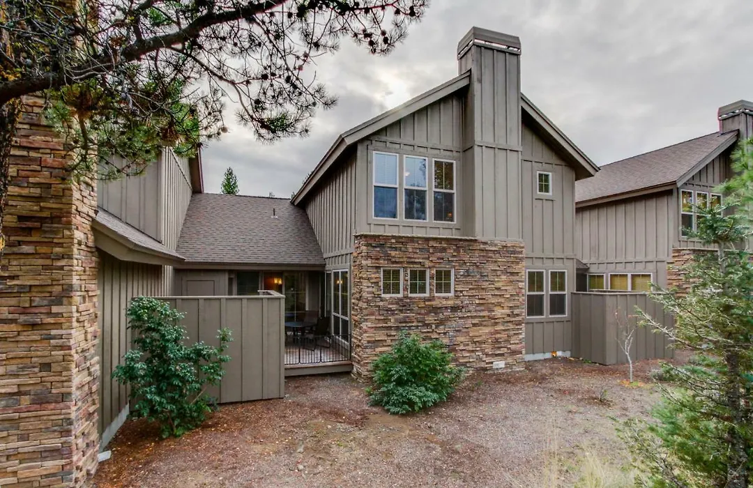 23 Fremont Crossing Sunriver-1