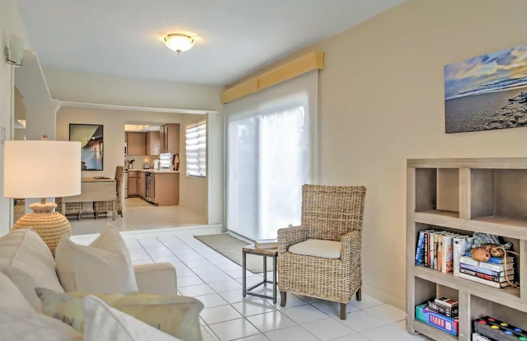 'Sand Dollar' Jenson Beach Home W/ Pool Access!-1