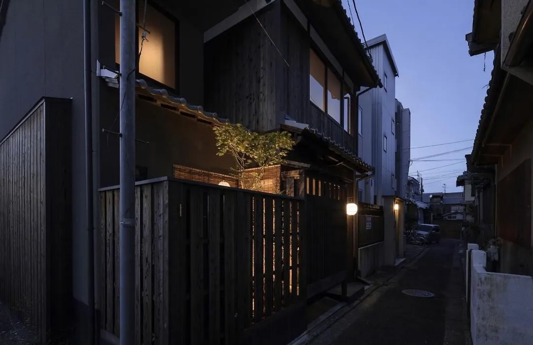 Gion Minami Banka Machiya House-1