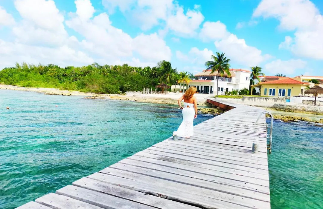 The Queen Of Cozumel Beach House -Luxury Beachfront Villa- Million Dollars View-1