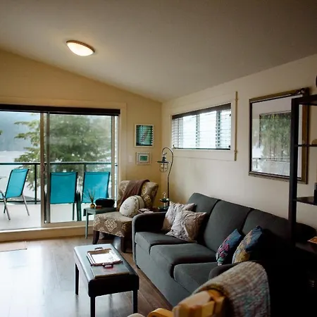 Fish Tales Cottage-2