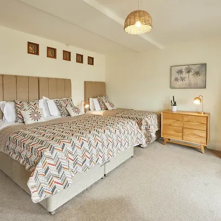 Host & Stay - Harbour View House-2