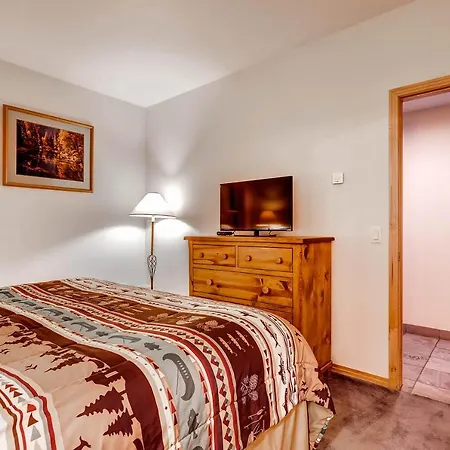 Corral At Breckenridge #103E - Private Hot Tub - Close To Town-2