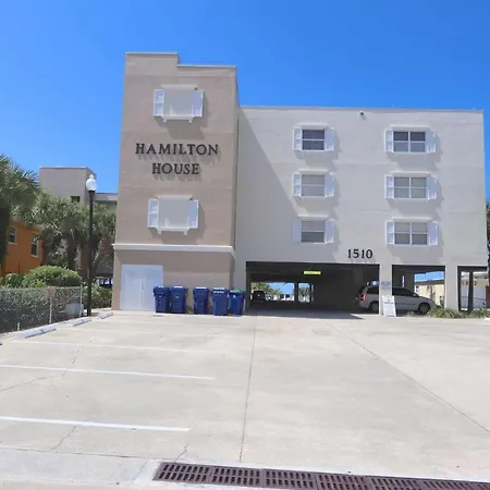 105 Hamilton House-3
