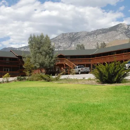 Corral Creek Lodge-3