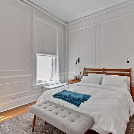 Historic Luxury Townhouse In Downtown Chicago-3