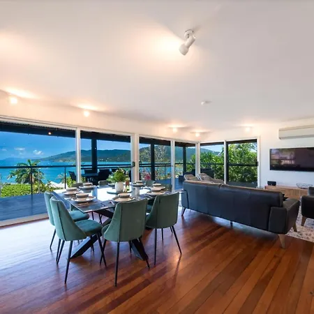 49 On Airlie - Airlie Beach-2