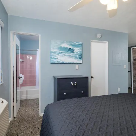 South Beach Inn - Cocoa Beach-2