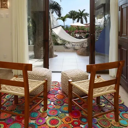 Casa Sayulita, Mistika-2