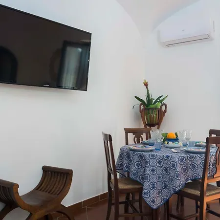 Estate4Home - Namily House-2