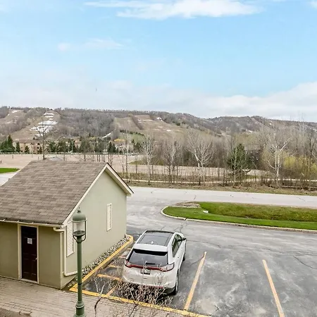 Stunning Townhouse - 3 Bdrm Blue Mountain Village Sauna!-3