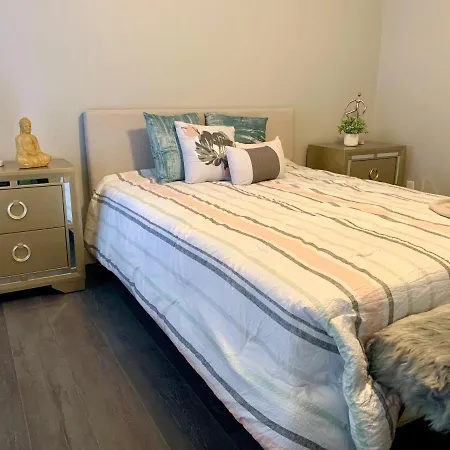Spacious 5Br 2Bath Close To Niagara Falls And Casino-2