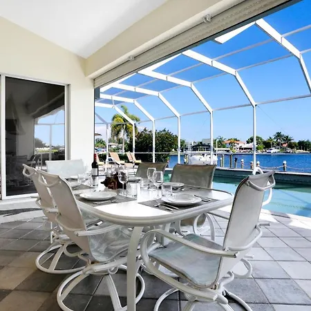 Villa Dolphin-2
