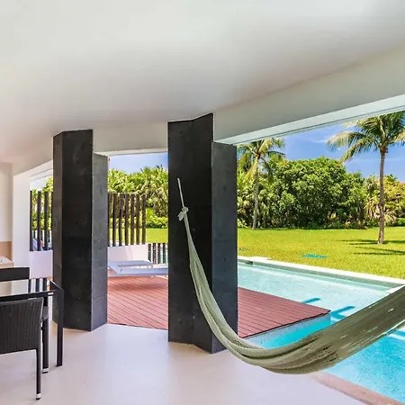 Mareazul Beach Front Condos At Playa Del Carmen-3