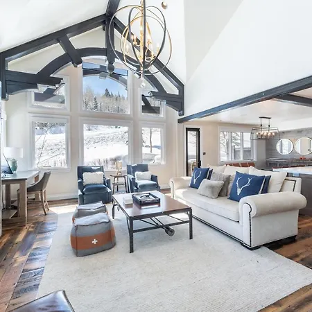 Ironwood Empire Pass Luxury Ski In Ski Out Deer Valley Five Bedroom Home Private Hot Tub-2