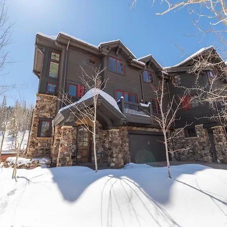 Ironwood Empire Pass Luxury Ski In Ski Out Deer Valley Five Bedroom Home Private Hot Tub-3