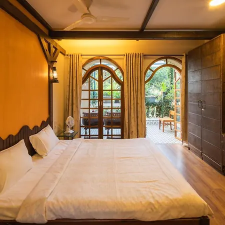Saffronstays Birdsong - 3Br Pet-Friendly Villa With Lawns, Treetop Terraces, Gazebo Dining & Tennis Court-3