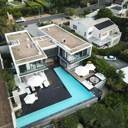 Serenity Villa 18 Ronald Rd Camps Bay-2