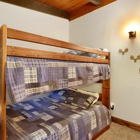 Eagle Point Lodge At Big Bear- Hot Tub- Games- Walk To Lake-3