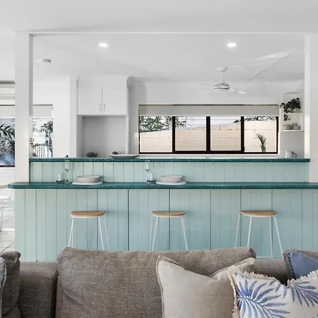 Noosa Riverfront Splendour, Ideal For Families-2