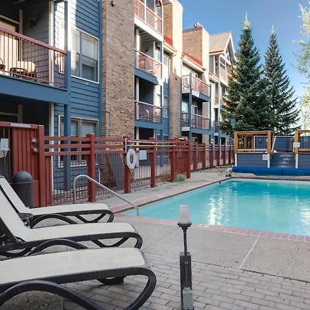 River Mountain Lodge Iowa Hill Condo: Updated, Ski-In, Downtown-2