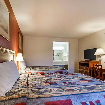 Econo Lodge Richmond North-3